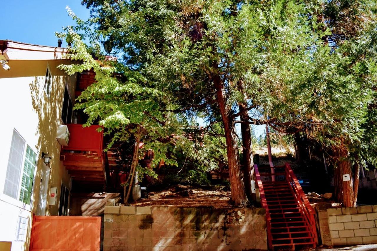 Arrowhead Mountain Inn Lake Arrowhead Ngoại thất bức ảnh